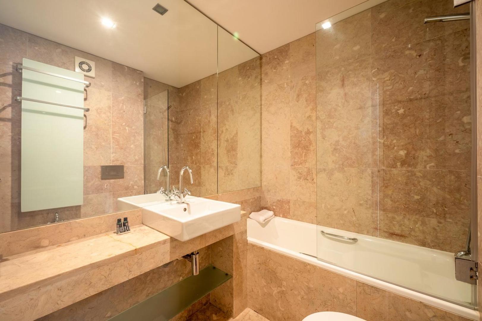 Guestready - A Premium In Chiado Apartment *